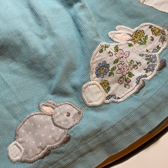Baby Boden corduroy egg bluish green bunny rabbit Easter spring pinafore dress - Picture 3 of 6